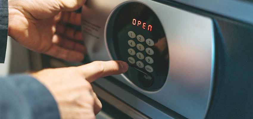Cash Safe Openers in Lake Elsinore, California