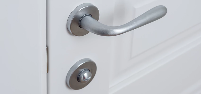 Single-Occupancy Restroom Locks Repair in Lake Elsinore, California