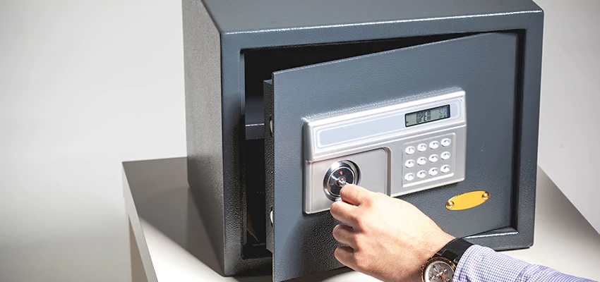 Jewelry Safe Unlocking Service in Lake Elsinore, California