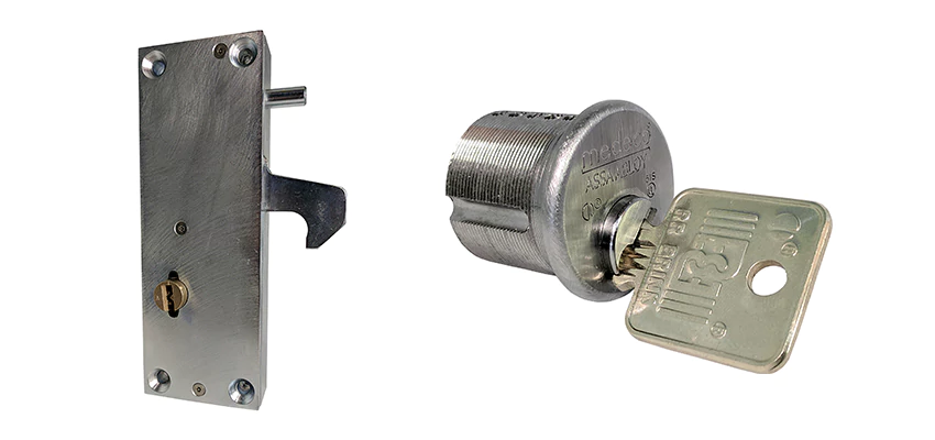 RR Fence Gates Brink Locks Repair in Lake Elsinore, California