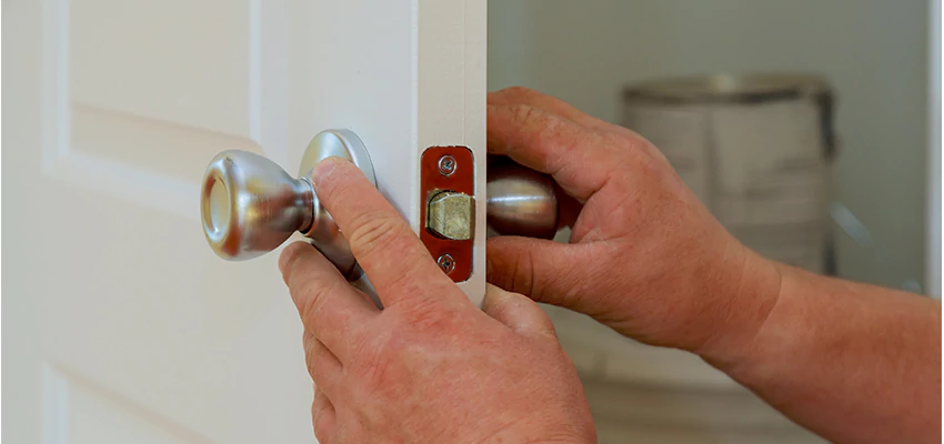 AAA Locksmiths For lock Replacement in Lake Elsinore, California